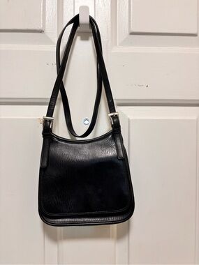 Coach Classic Black Leather Shoulder Bag